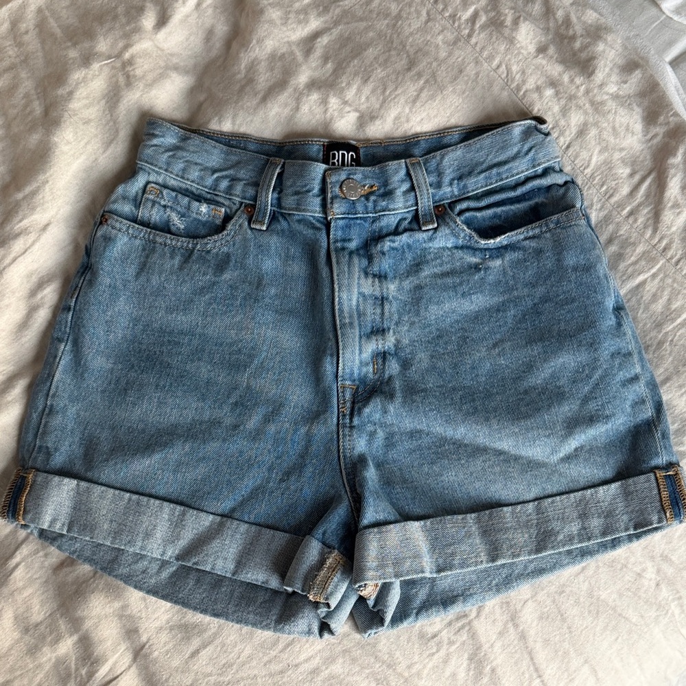 BDG Mom High Rise Jean Shorts